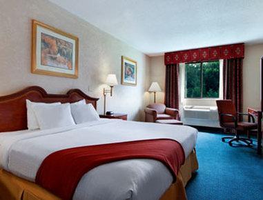 Super 8 By Wyndham