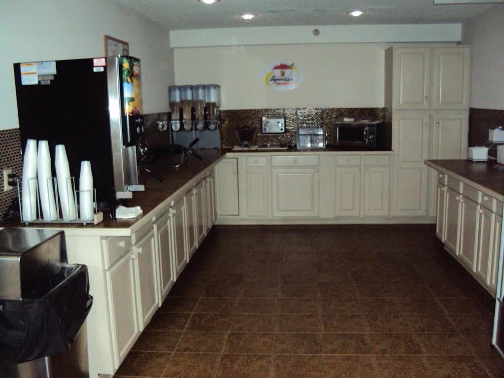 Super 8 By Wyndham 2*